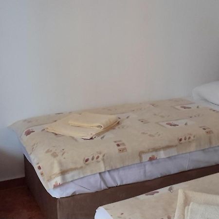 Moni 85 Family House Hotel Sozopol Ngoại thất bức ảnh