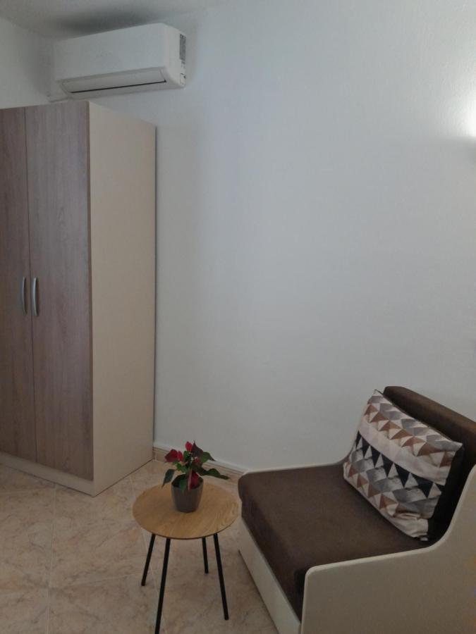 Moni 85 Family House Hotel Sozopol Ngoại thất bức ảnh