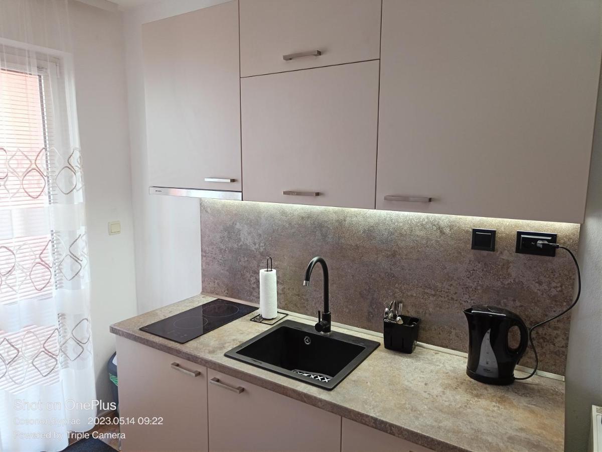 Moni 85 Family House Hotel Sozopol Ngoại thất bức ảnh