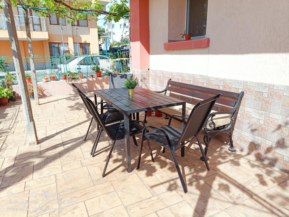 Moni 85 Family House Hotel Sozopol Ngoại thất bức ảnh