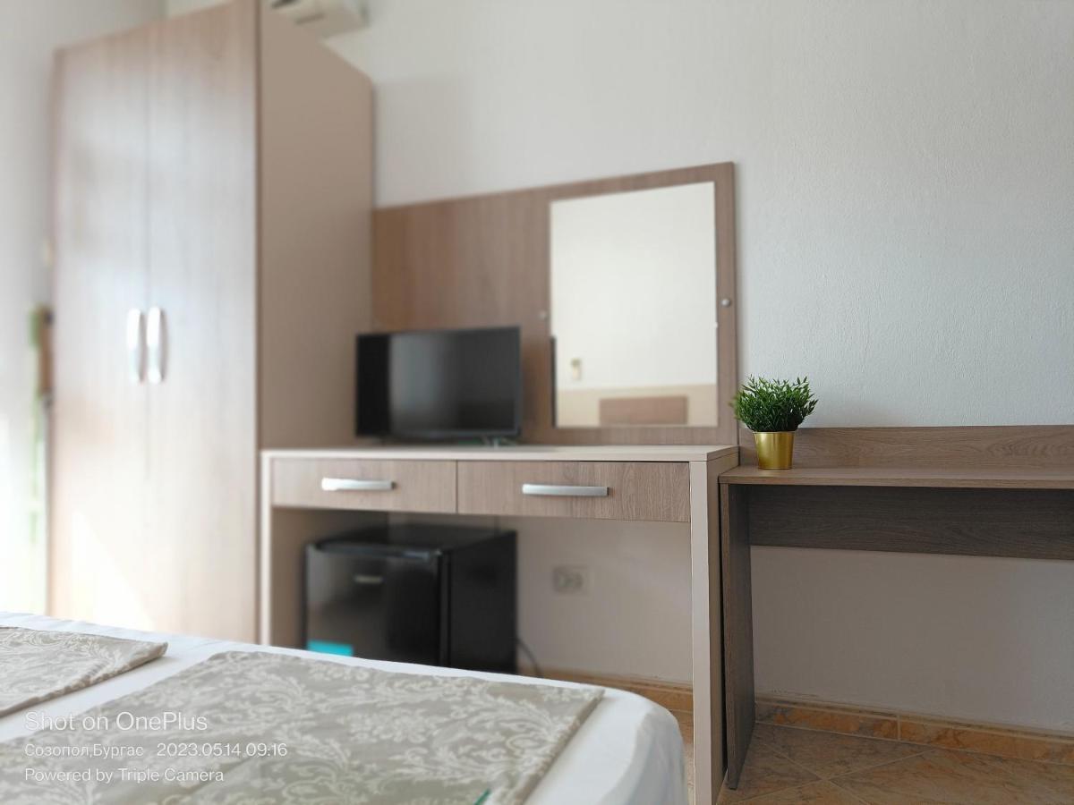 Moni 85 Family House Hotel Sozopol Ngoại thất bức ảnh