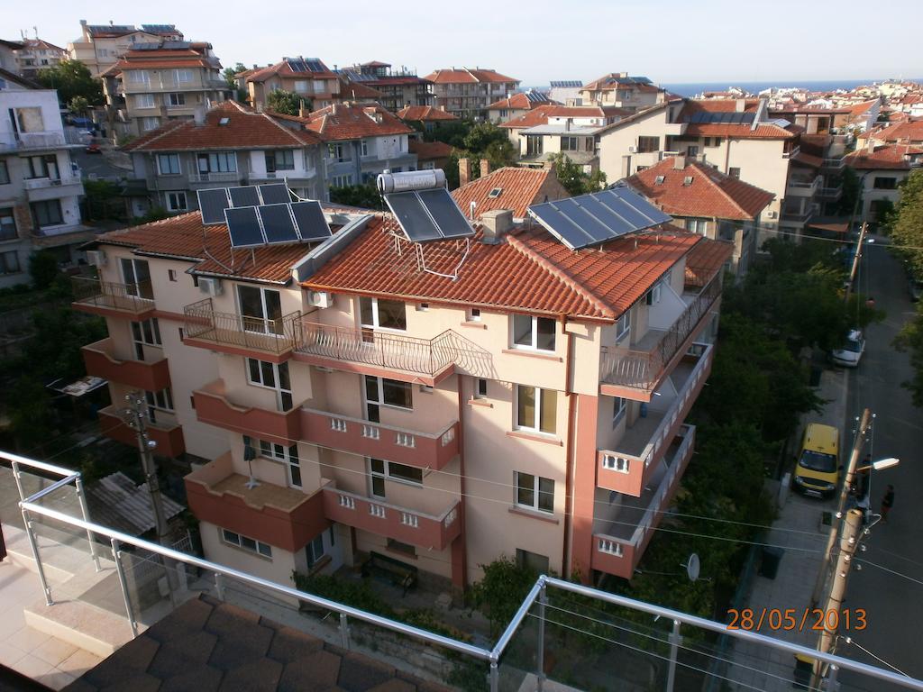 Moni 85 Family House Hotel Sozopol Ngoại thất bức ảnh