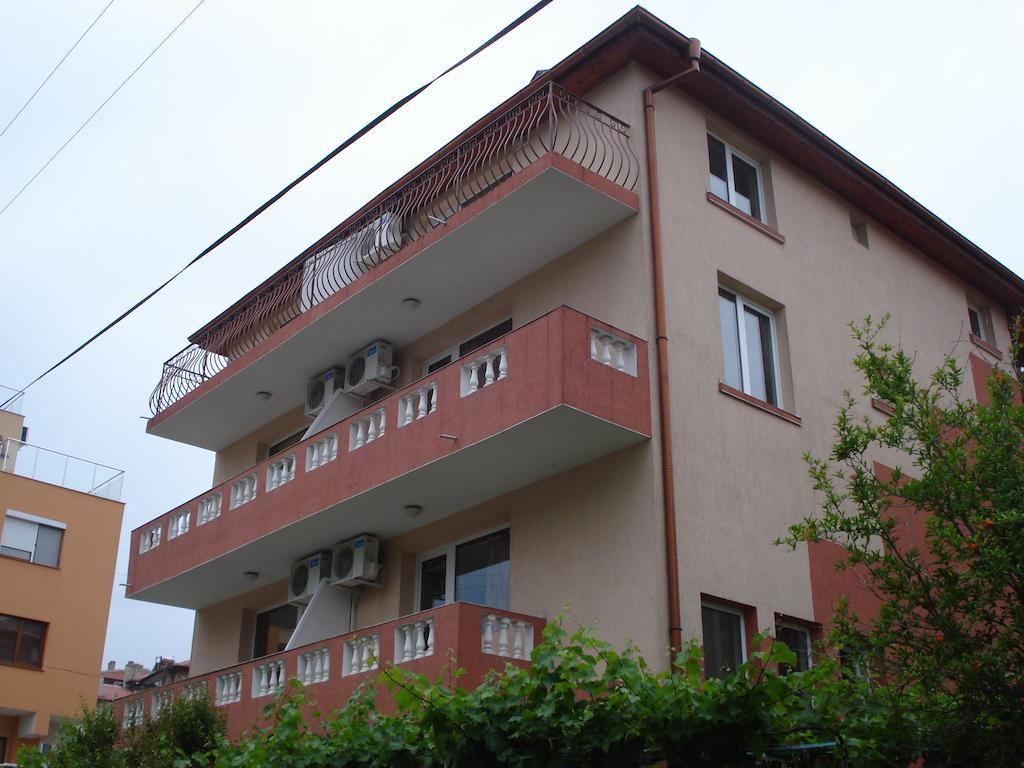 Moni 85 Family House Hotel Sozopol Ngoại thất bức ảnh